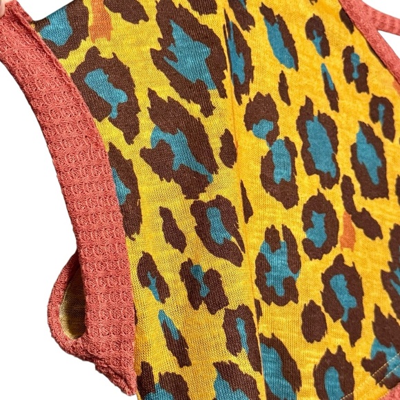 Umgee Animal Print Waffle Knit Mustard Mauve Short Sleeve Boho Casual Blouse - Picture 4 of 9